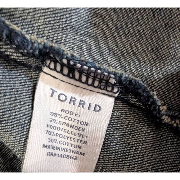 Sz 2X Torrid Jean Jacket Hoodie - Picture 14 of 15